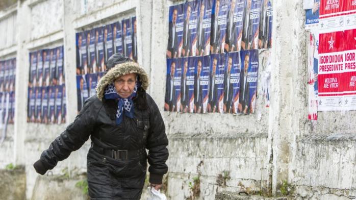 В Молдове и Болгарии сегодня выбирают президента (ФОТО)