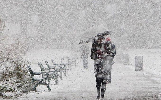 Зима пришла: в Украине обесточены около тысячи населенных пунктов