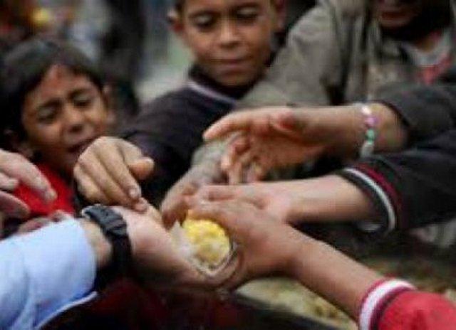Голод грозит жителям Алеппо, которые уже почти две недели не получают продукты