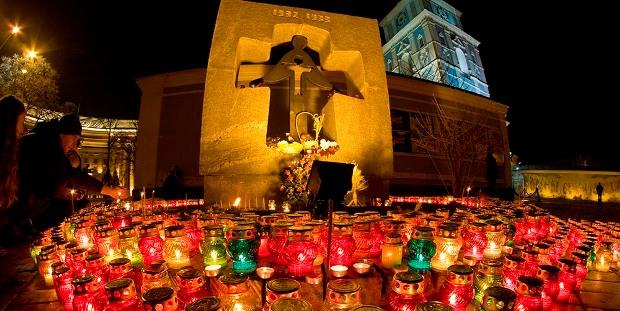 Сегодня Украина чтит память жертв Голодоморов