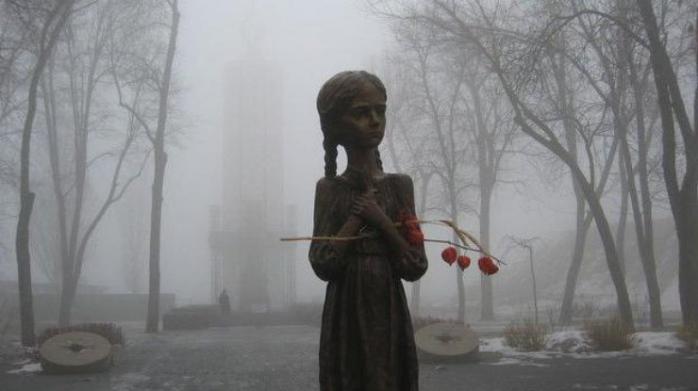 Як в Україні вшанували пам’ять жертв Голодомору (ВІДЕО)