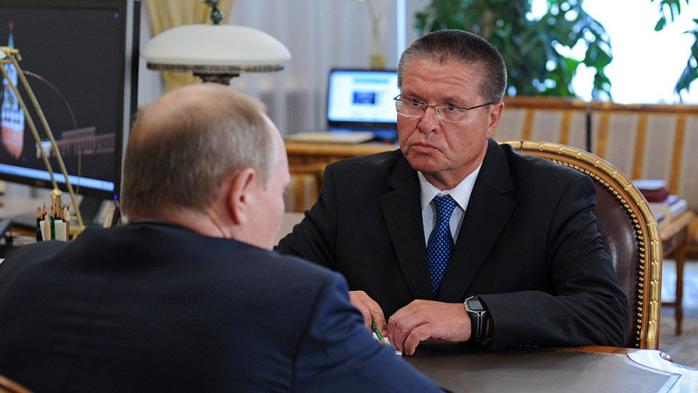 Обвинувачений у хабарництві міністр Улюкаєв пропонував вивести «Роснефть» з-під держконтролю — Reuters