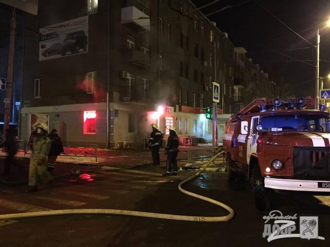 Під час вибуху в Харкові поранено чотирьох осіб (ФОТО)