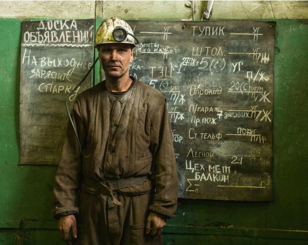 Украинский шахтер запечатлен на одном из 52 лучших фото года от National Geographic