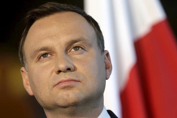 Президент Польши встретился с оппозицией для урегулирования политического кризиса