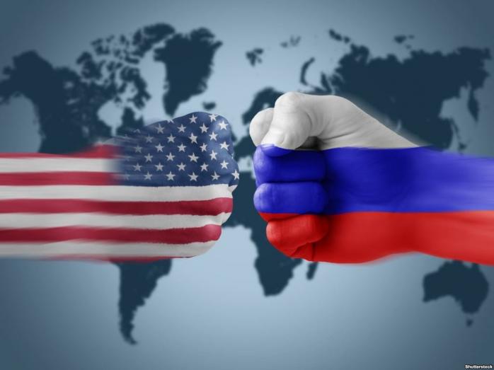 США висилають 35 російських дипломатів — Reuters