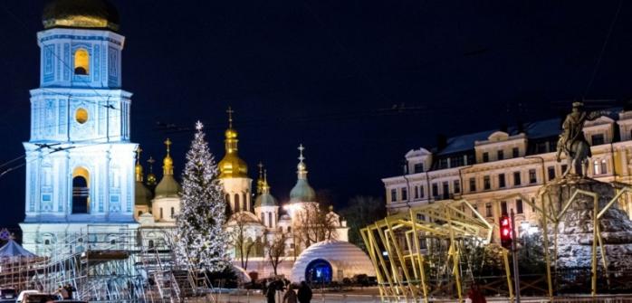 В Киеве на Новый год часть наземного транспорта будет курсировать всю ночь