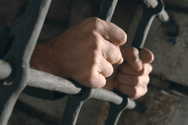 «Закон Савченко» не применен ко множеству заключенных по «легким» статьям — замминистра юстиции