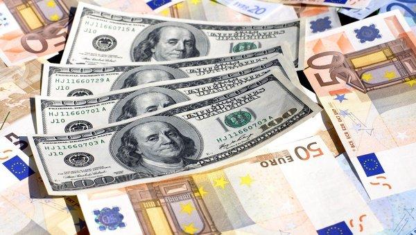 Эксперты прогнозируют в 2017 году увеличение курса доллара до курса евро