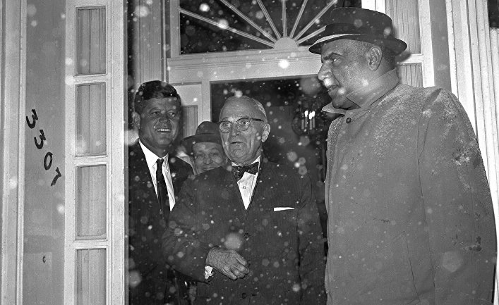 Гарри Трумэн и Джон Кеннеди накануне инаугурации, 1961 год