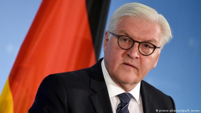 Штайнмаєр пішов у відставку з поста глави МЗС Німеччини