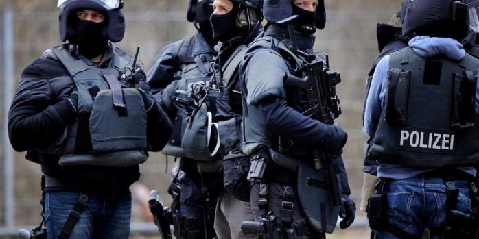 Полиция Германии провела антитеррористические рейды, есть задержанный