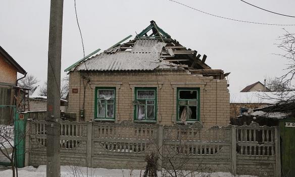 Авдеевка сегодня: погибла женщина, разрушены полсотни домов (ФОТО)