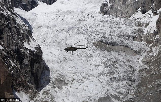 Кількість жертв сходу лавин в Афганістані і Пакистані досягла 100 осіб