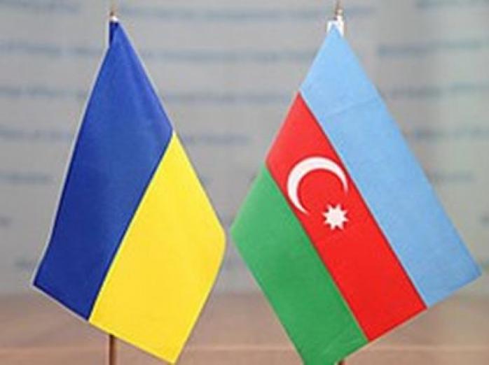 Киев и Баку запретили ввоз товаров из Карабаха и Донбасса без одобрения официальных властей
