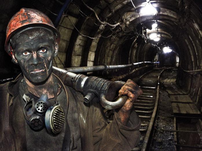 Насалик розповів, скільки отримують шахтарі окупованого Донбасу