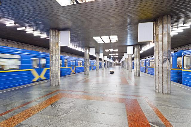 Киевсовет подобрал новое название станции метро «Петровка»