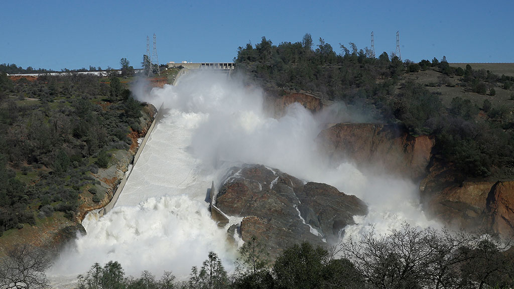 Плотина Oroville