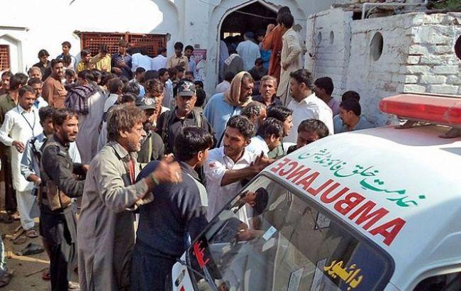 Вибух у храмі Пакистану: 150 поранених, понад 70 загиблих