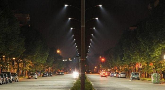 В Україні почали впроваджувати систему «розумного» освітлення вулиць (ФОТО)