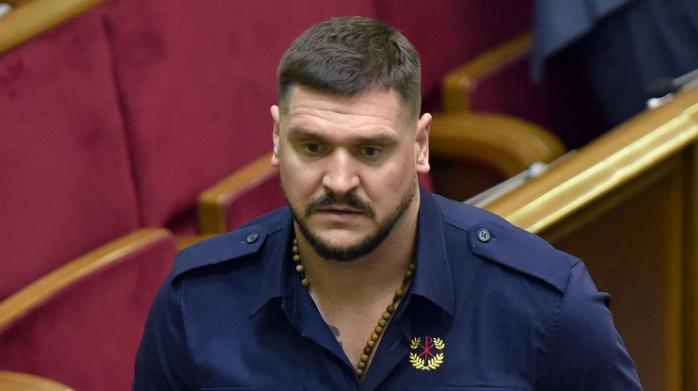 Парламент достроково припинив повноваження нардепа Савченка