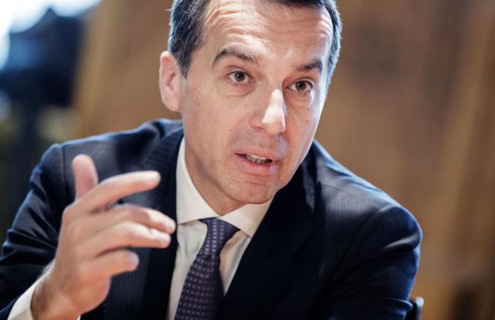 Канцлер Австрии предлагает искать альтернативу санкциям против РФ