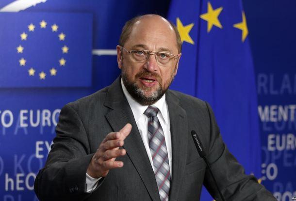 Кандидата в канцлери Німеччини звинуватили у фінансових махінаціях