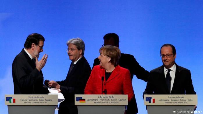 Меркель настаивает на Европе «разных скоростей», Вышеградская четверка против