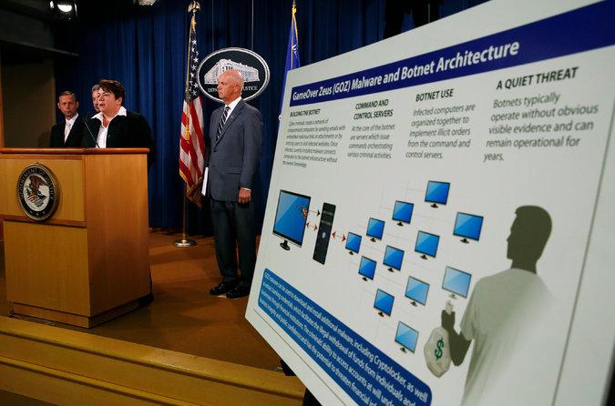 В ФБР говорят, что самый разыскиваемый хакер в мире работает на разведку РФ — СМИ