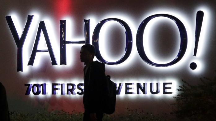 Мін’юст США обвинувачує співробітників ФСБ РФ у зламі акаунтів на Yahoo