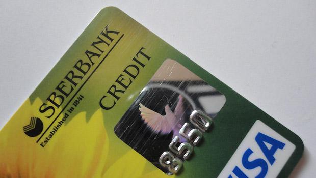 «Сбербанк» сообщил о блокировке расходных операций на кредитках