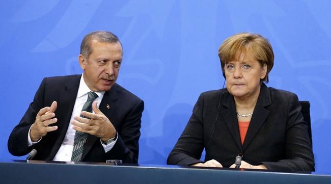 Турция обвинила Германию в поддержке террористов