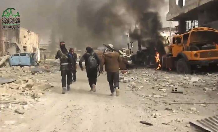 В Сирии в результате авиаудара по школе погибло более 30 человек