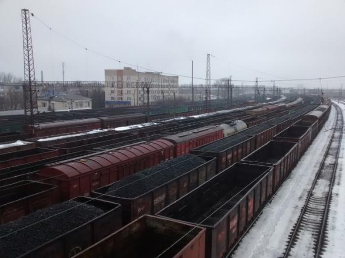 Росія незаконно забирає тисячі тонн українського вугілля