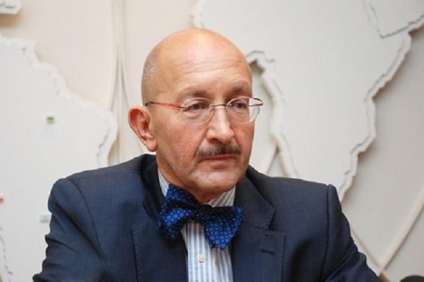 Посол Испании убежден, что за ДНР и ЛНР могут воевать только «идиоты»