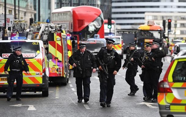 Теракт у Лондоні: під час рейду поліція затримала декілька осіб