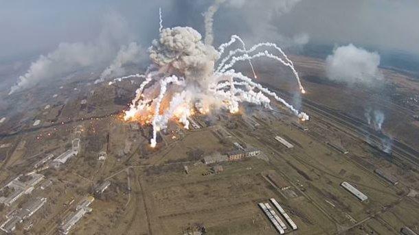 Последствия пожара на складах в Балаклее сняли с дрона (ВИДЕО)