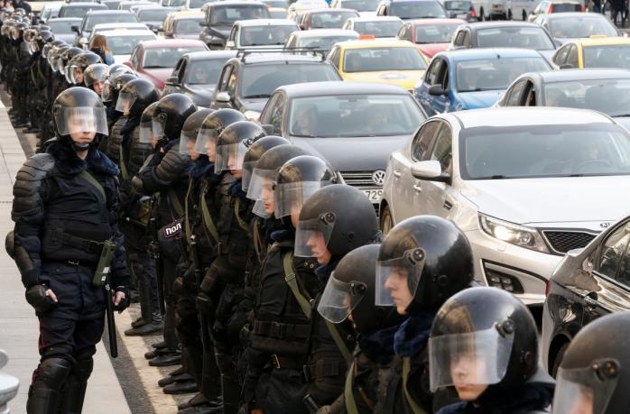 У Росії заявляють про зникнення активістів антикорупційного мітингу в Саратові