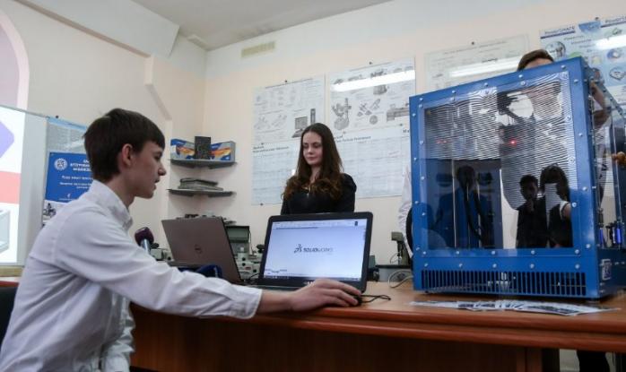 Украинские школьники создали 3D-принтер, себестоимость которого оказалась меньше рыночной (ФОТО)
