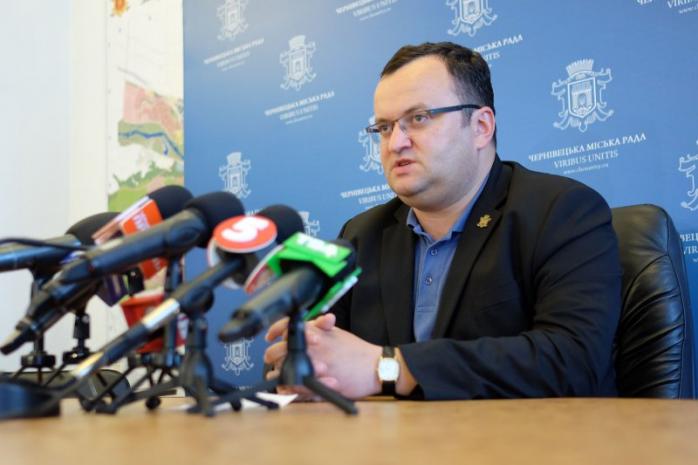 Мер Чернівців просить парламент призначити перевибори до міської ради