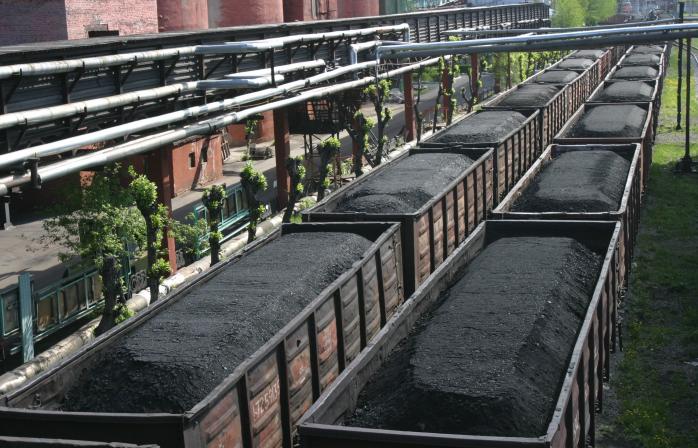 В Кабмин направлен документ о запрете поставок угля из РФ