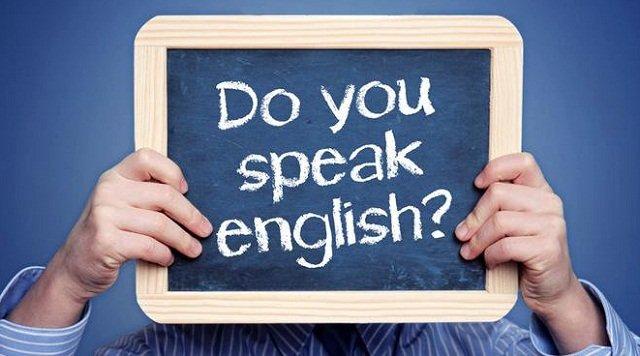 К 2019 году украинских чиновников обяжут выучить английский язык