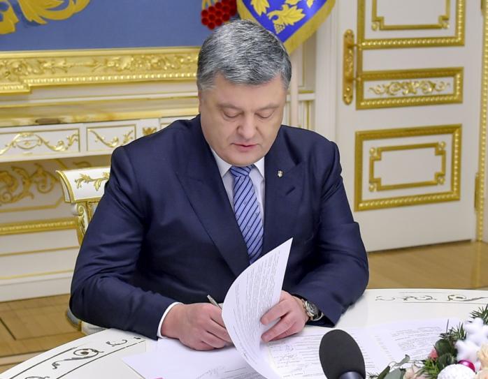 Порошенко одобрил закон о государственной поддержке украинского кино