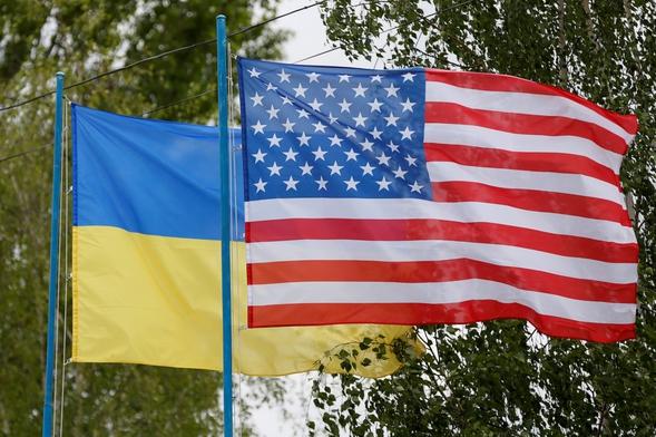 В украинском посольстве нашли объяснение сокращению финансовой поддержки от США