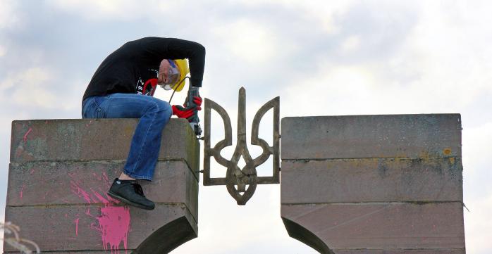 У Мінкультури Польщі підтримали демонтаж пам’ятника УПА в Грушовичах