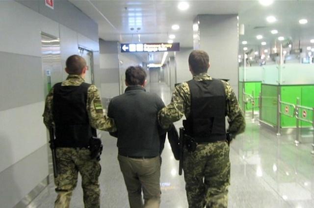 В Украину не пустили восемь иностранцев, заподозренных в подготовке провокаций в Одессе