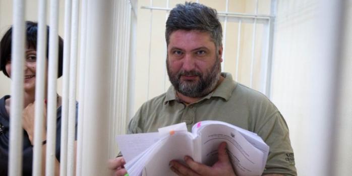 В Киеве из-за «минирования» суд не рассмотрел апелляцию на отказ в аресте Переломы