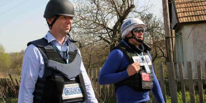 Миссия ОБСЕ на Донбассе заявила о сексуальных домогательствах со стороны боевиков