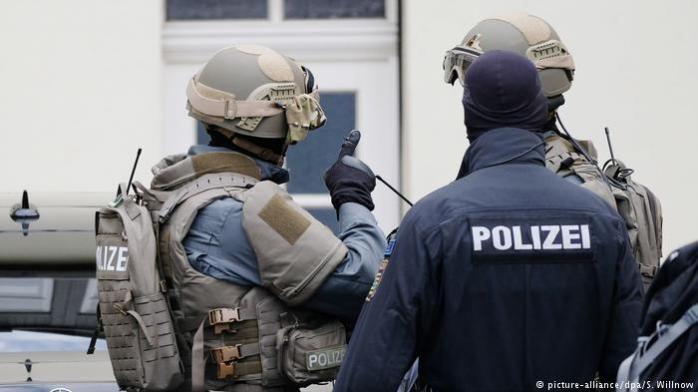 Поліція Німеччини провела масштабну засекречену спецоперацію, є затримані