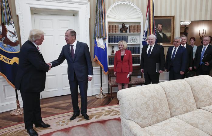 Кремль обманул США, опубликовав фото Трампа и Лаврова — CNN